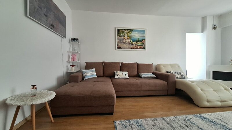 Piata Muncii, Iancului, apartament spatios 3 camere.